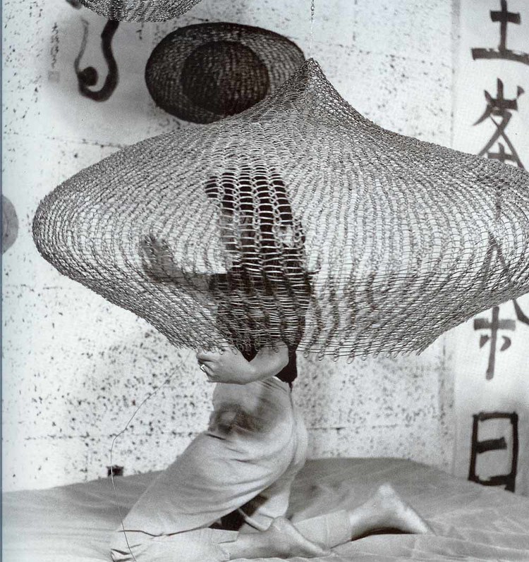 Shared_Ruth+Asawa_b_2_making